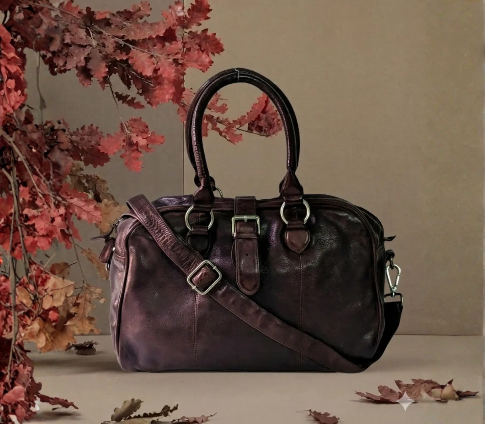 Vegetable tanned cow leather supplier and manufacturer in India for premium bags accessories and OEM leather production
