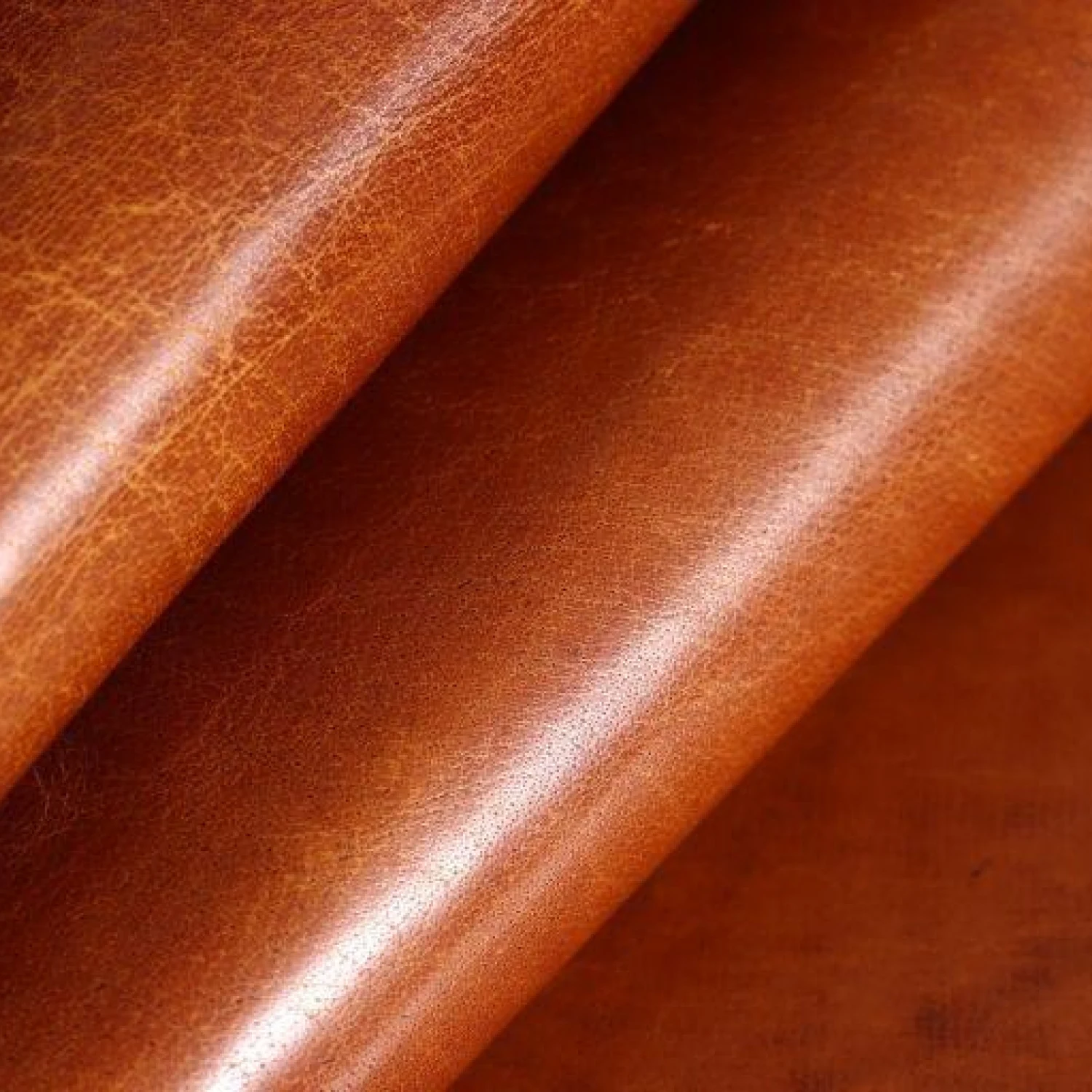 Premium smooth leather material supplier and manufacturer in India for bags accessories and OEM leather production