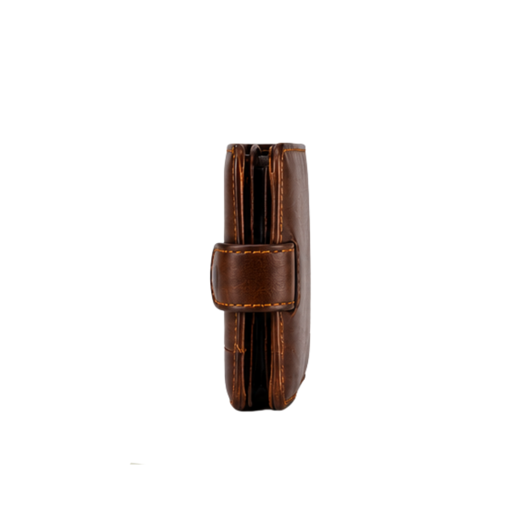 Heritage Fold men's leather wallet featuring timeless craftsmanship